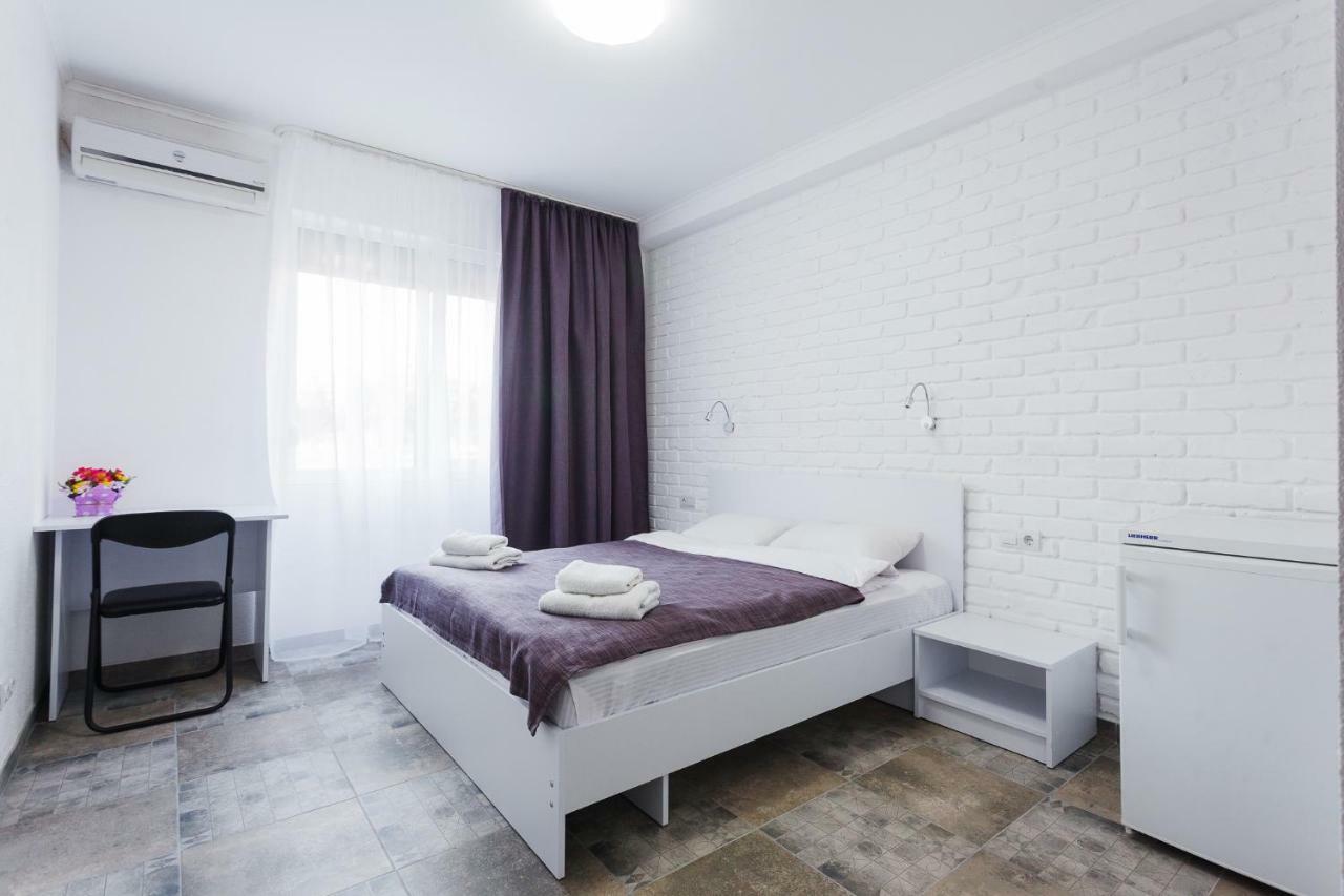 Skyhome Na Nauky Kijev Kültér fotó