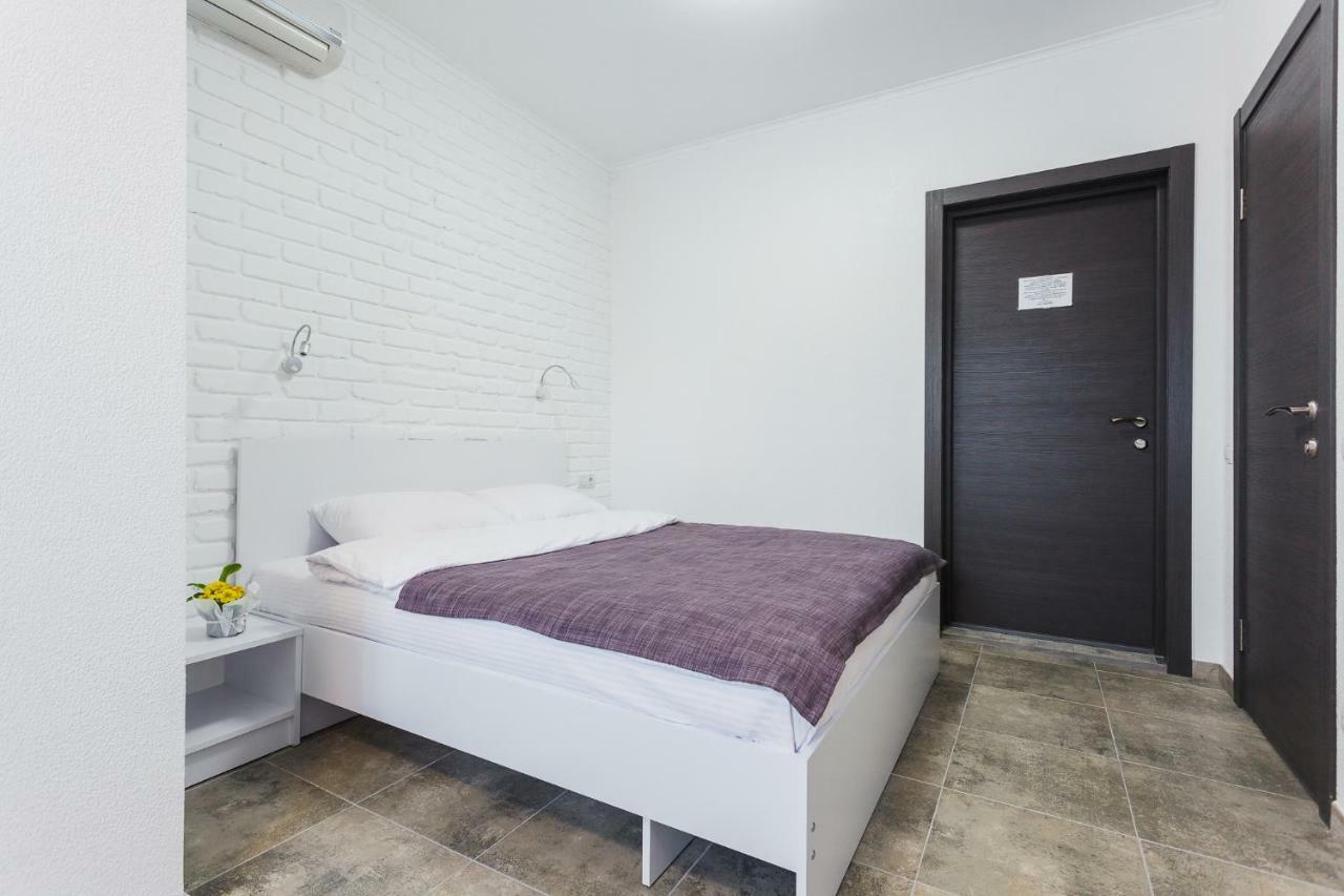 Skyhome Na Nauky Kijev Kültér fotó
