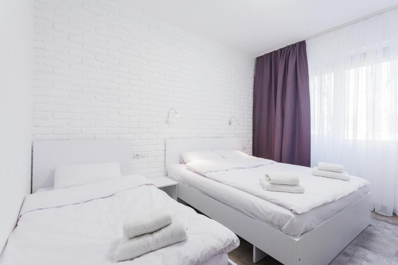Skyhome Na Nauky Kijev Kültér fotó